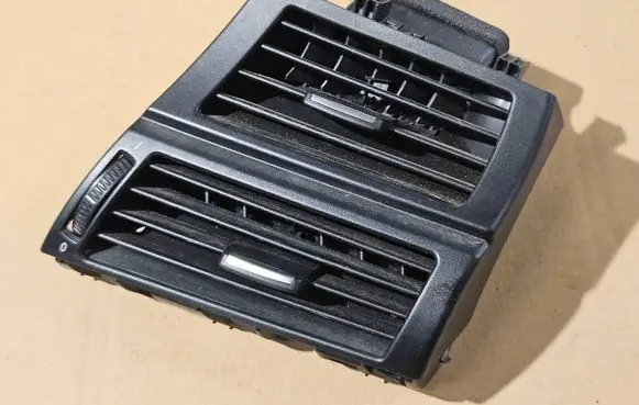 BMW X5 E70 Dashboard side air vent grill/cover trim 9227768 14482110
