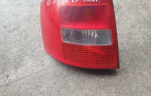 Audi A6 S6 C5 4B Rear/tail lights 4B9945095