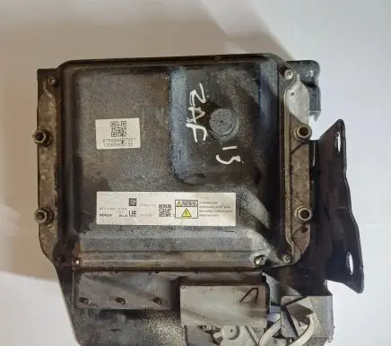Opel Zafira B Engine control unit/module MB2758008168 55590118