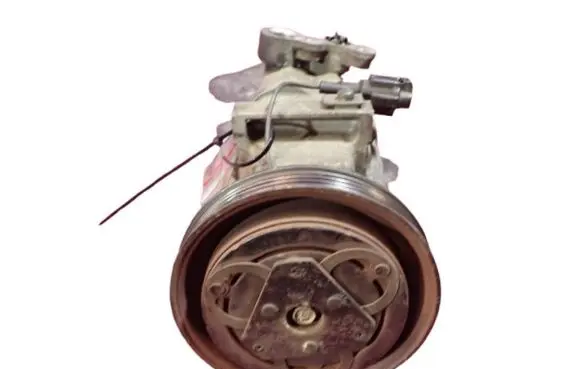Nissan Micra Air conditioning (A/C) compressor (pump)
