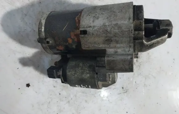Peugeot 207 Starter motor M000T32271ZE