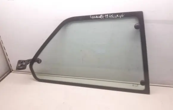 Renault 19 Rear side window