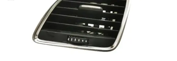 Audi Q3 8U Dash center air vent grill 8U1820901C