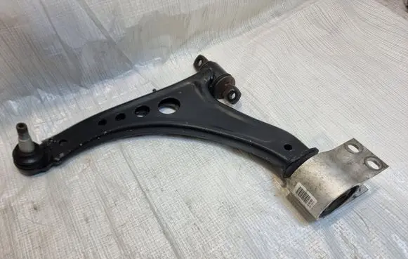 Opel Insignia B Front control arm LEWY