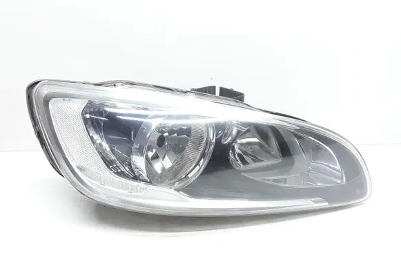 Volvo V60 Headlight/headlamp 31420118