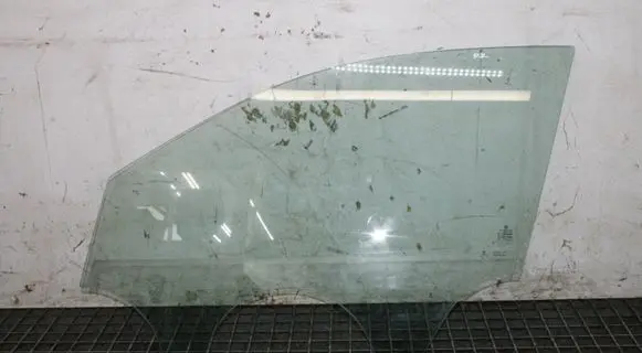 Volkswagen T-Roc Front door window glass four-door 2GA845201E