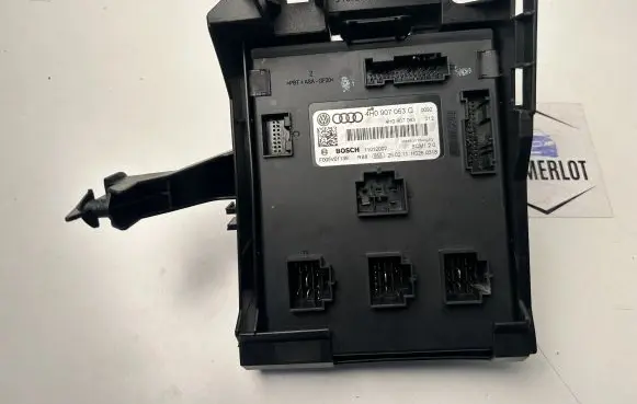 Audi A7 S7 4G Comfort/convenience module 4H0907063G 11012002 F005V01139