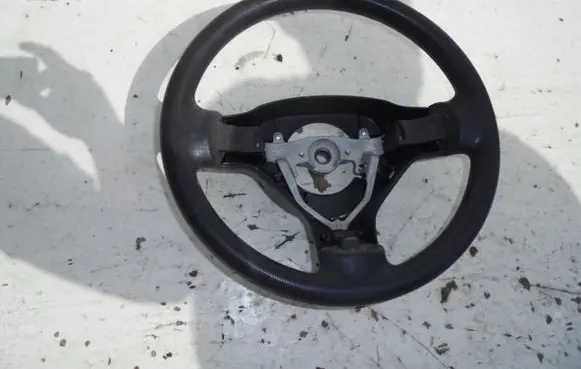 Toyota Aygo AB10 Steering wheel