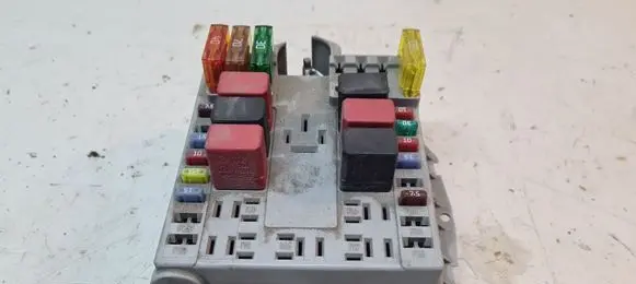 Fiat Doblo Fuse module 51761954