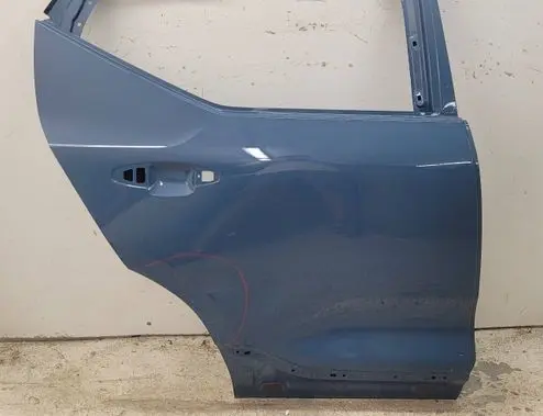Volvo XC40 Rear door