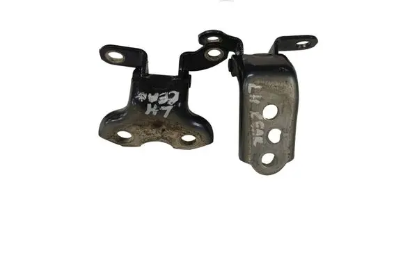 Rear door hinge set