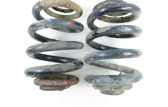 Mercedes-Benz Vito Viano W638 Rear coil spring