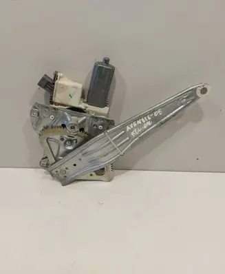 Toyota Avensis T250 Rear door window regulator with motor 999060102