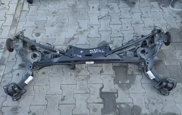 BMW 1 F40 Stub axle 