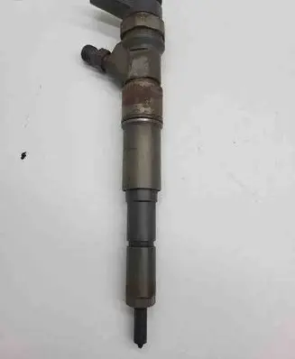BMW 5 E60 E61 Fuel injector 0445110209 7794435
