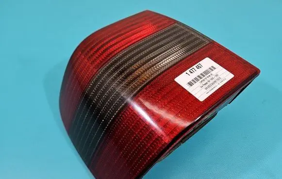 Volkswagen PASSAT B4 Rear/tail lights IMPRK1477467