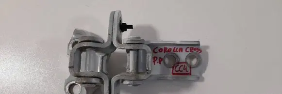 Toyota Corolla Cross Front door hinge set 0000040