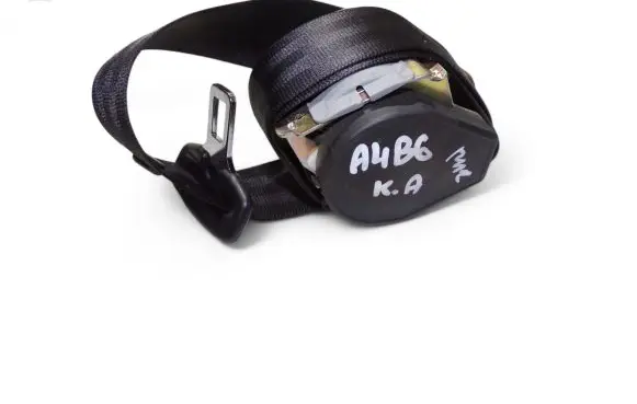 Audi A4 S4 B6 8E 8H Rear seatbelt 8E5857805D