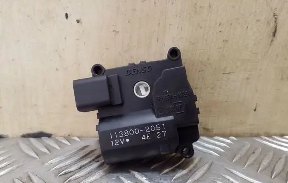 Toyota Corolla E120 E130 Air flap motor/actuator 1138002051