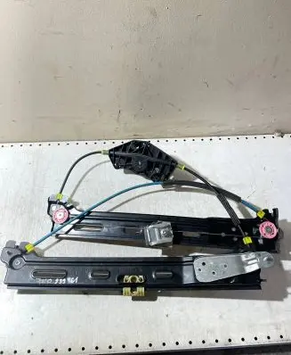 Seat Alhambra (Mk2) Sliding door electric window regulator 7N0839461
