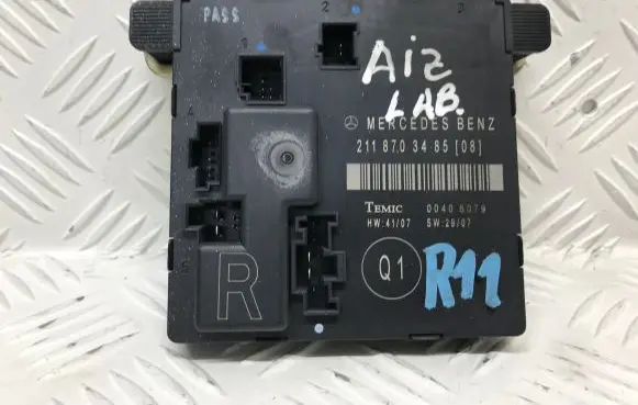 Mercedes-Benz E W211 Door control unit/module 2118703485