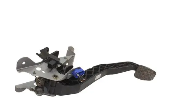 Mazda CX-5 Clutch pedal 