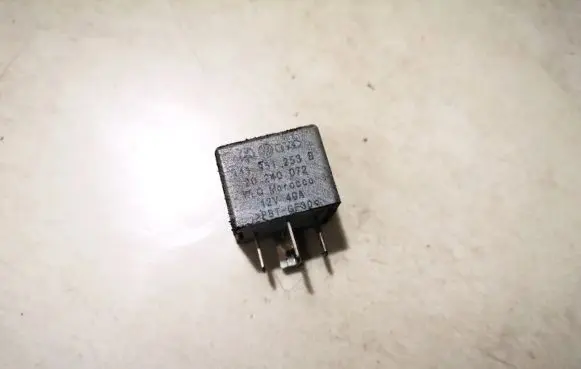 Seat Alhambra (Mk1) Other relay 141951253b 20240072