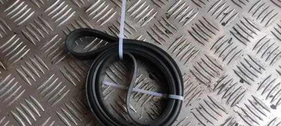 Peugeot 407 Alternator belt 