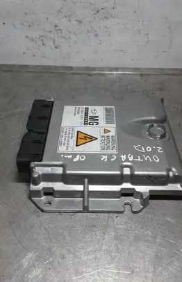 Subaru Outback Engine control unit/module 22611AP590 2758009241
