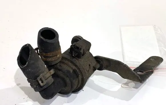 Seat Alhambra (Mk2) Oil filter mounting bracket 5N0965561A