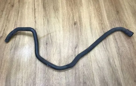 Jaguar XJ X351 Engine coolant pipe/hose W938D050BC