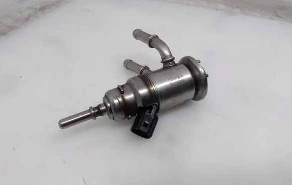 Peugeot 3008 II AdBlue injector 9842811780 A3C00216200