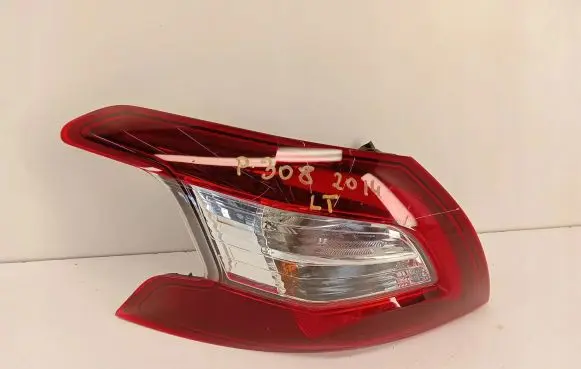 Peugeot 308 Rear/tail lights
