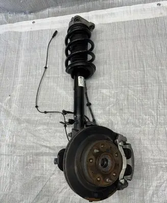 Fiat 500E Front wheel hub spindle knuckle 68573180AA