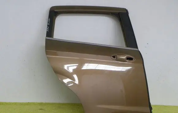 Ford B-MAX Rear door