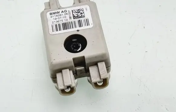BMW 5 F10 F11 Aerial antenna filter 9118261