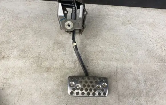 Honda Civic Brake pedal 151007