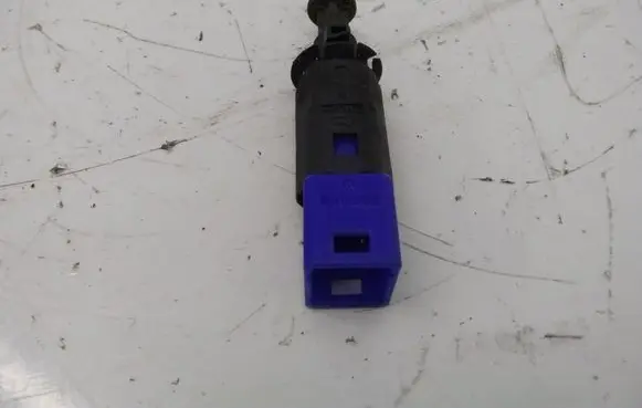Clutch pedal sensor