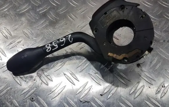 Volkswagen Golf III Indicator stalk