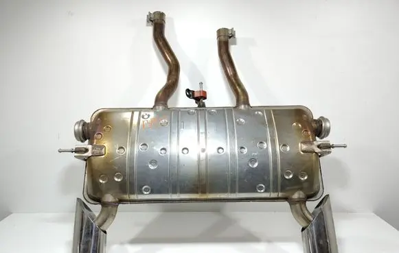 Jaguar XK - XKR Muffler/silencer 8W83-5K244-AC 8W835K244AC