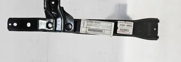 Toyota RAV 4 (XA40) Front piece kit 520850R030