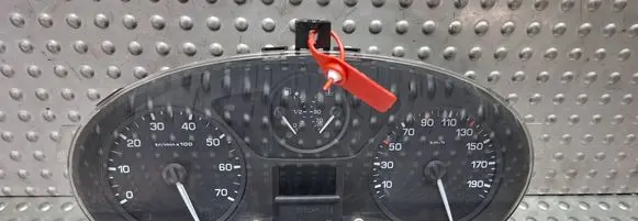 Citroen Berlingo Speedometer (instrument cluster) S25053866 5550013101
