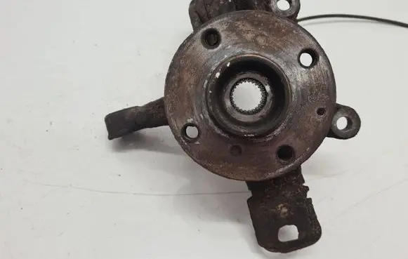 Toyota Aygo AB10 Front wheel hub spindle knuckle