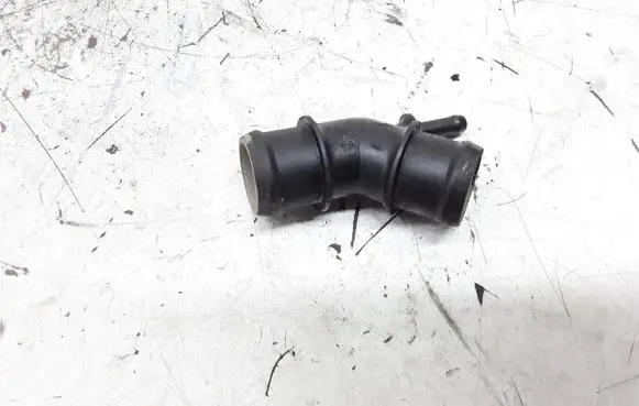 Volkswagen Golf IV Engine coolant pipe/hose 1J0121087B