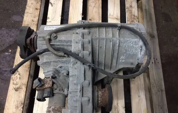 Porsche Cayenne (9PA) Gearbox transfer box case 0AD341041E 11072006 4831WK00176VG