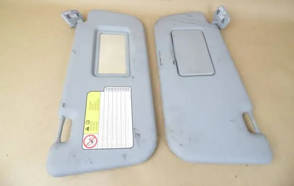 Mitsubishi Colt CZ3 Sun visor 