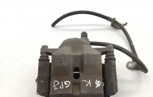 Toyota Prius (XW30) Front brake caliper