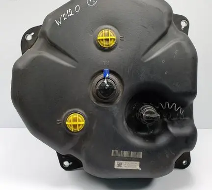 Opel Vectra C AdBlue liquid reservoir A2124704802