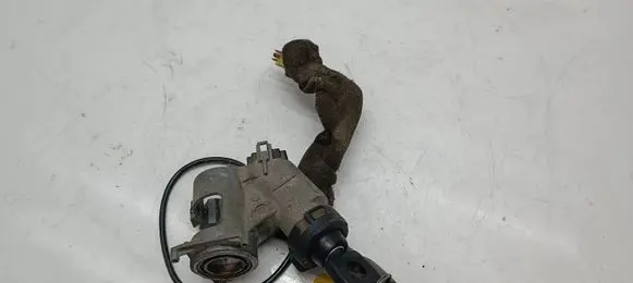 Volkswagen PASSAT B4 Ignition lock 357905851