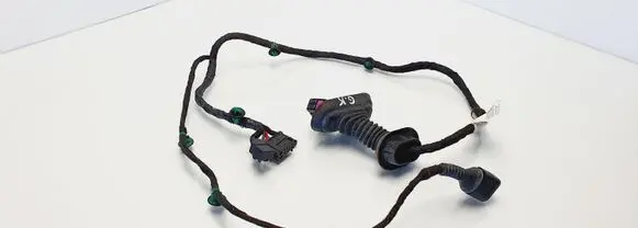 Audi A4 S4 B7 8E 8H Rear door wiring loom 8E0971687L